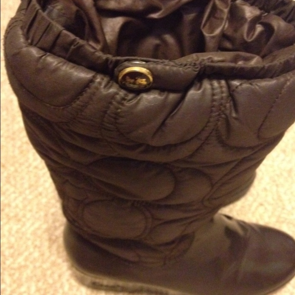 Coach snow boots